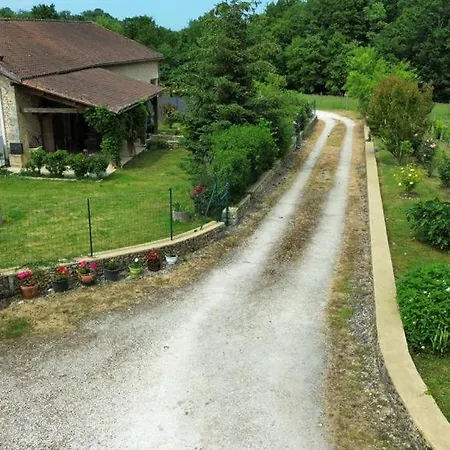 Chez Lucia A 15min De Perigueux à 6km Autoroute A89