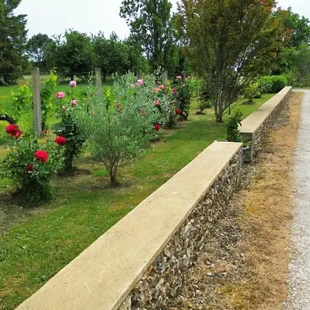 Apartment Chez Lucia A 15min De Perigueux A 6km Autoroute A89 Eglise-Neuve-de-Vergt