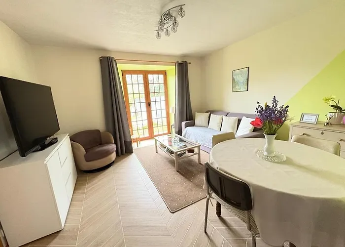 Chez Lucia A 15min De Perigueux A 6km Autoroute A89 * Eglise-Neuve-de-Vergt